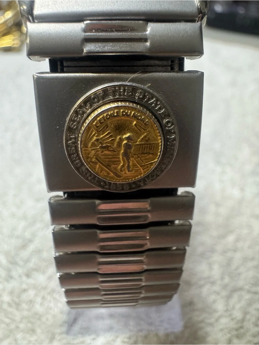 #182 Seiko Quartz Men's Silver Dial Stainless Watch
